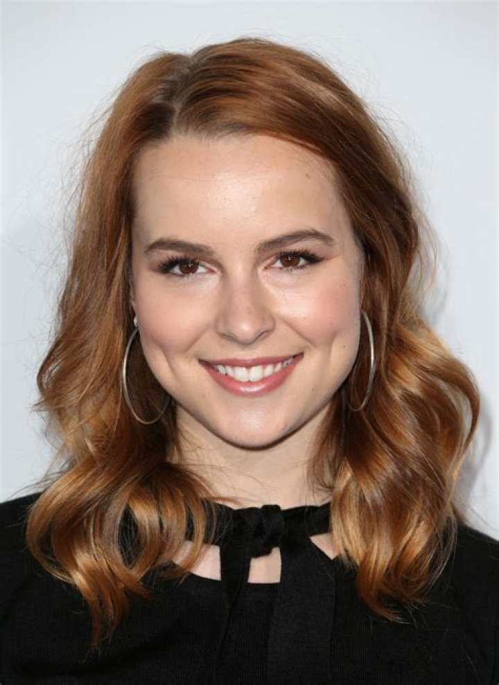 Bridgit Mendler Height, Weight, Measurements, Bra Size, Shoe Size
